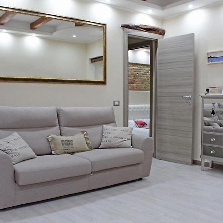Flamingo Luxury Apartment Ajpsardinia 칼리아리 외부 사진